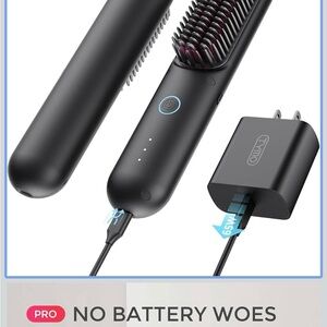 TYMO Hair Straightening Brush
Travel size
Brand new used once